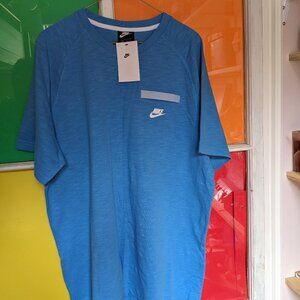 Nike runners t-shirt